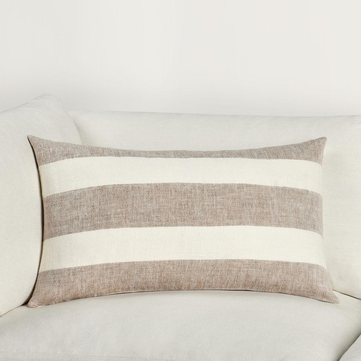 Gardner Pillow
