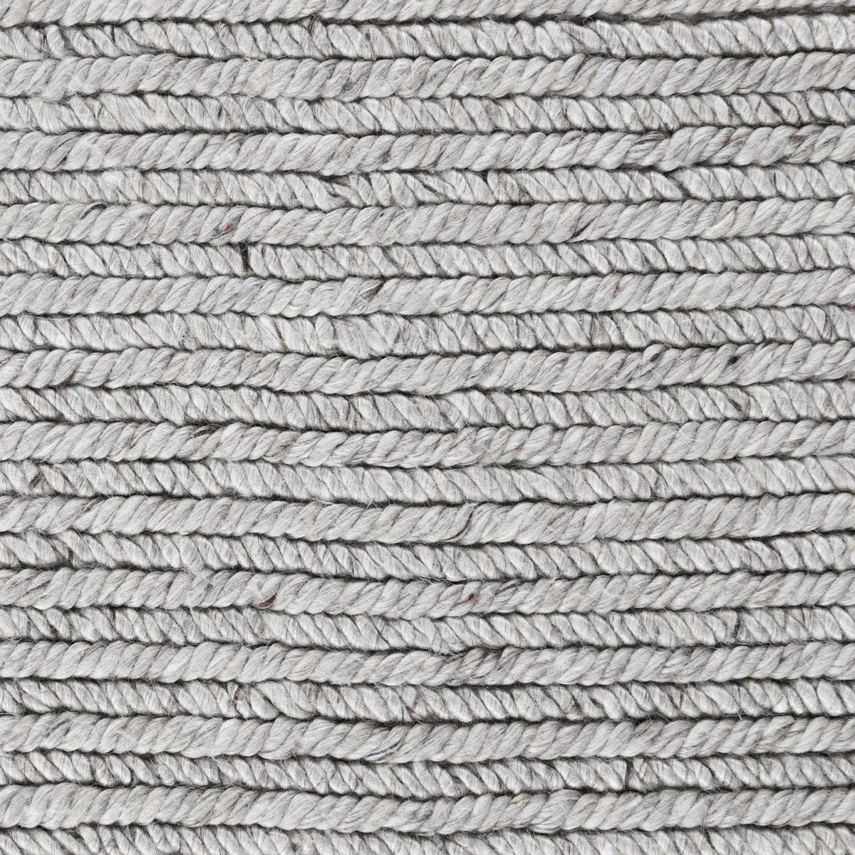 #Color_Feather Gray