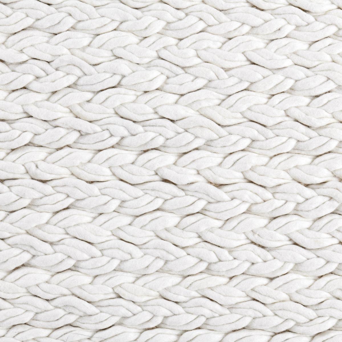 #Color_Ivory