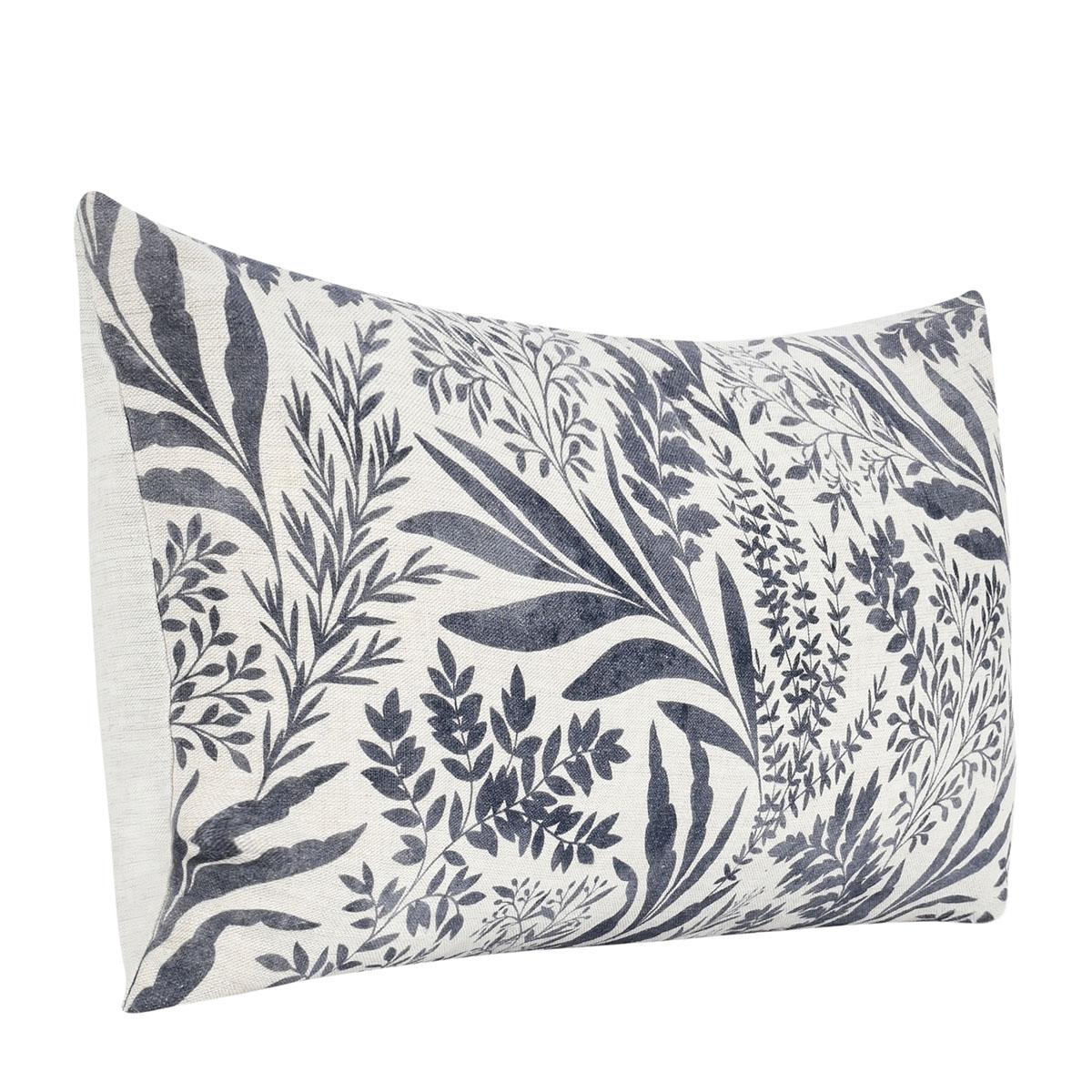 Meredith Pillow, Indigo